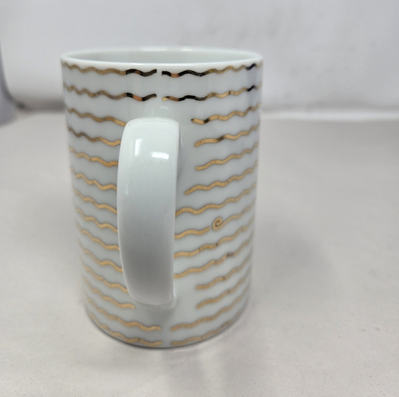 Pottery Barn Nile Coffee Cup Vintage Wavy Gold Line Over White Replacement Mug - Picture 3 of 11